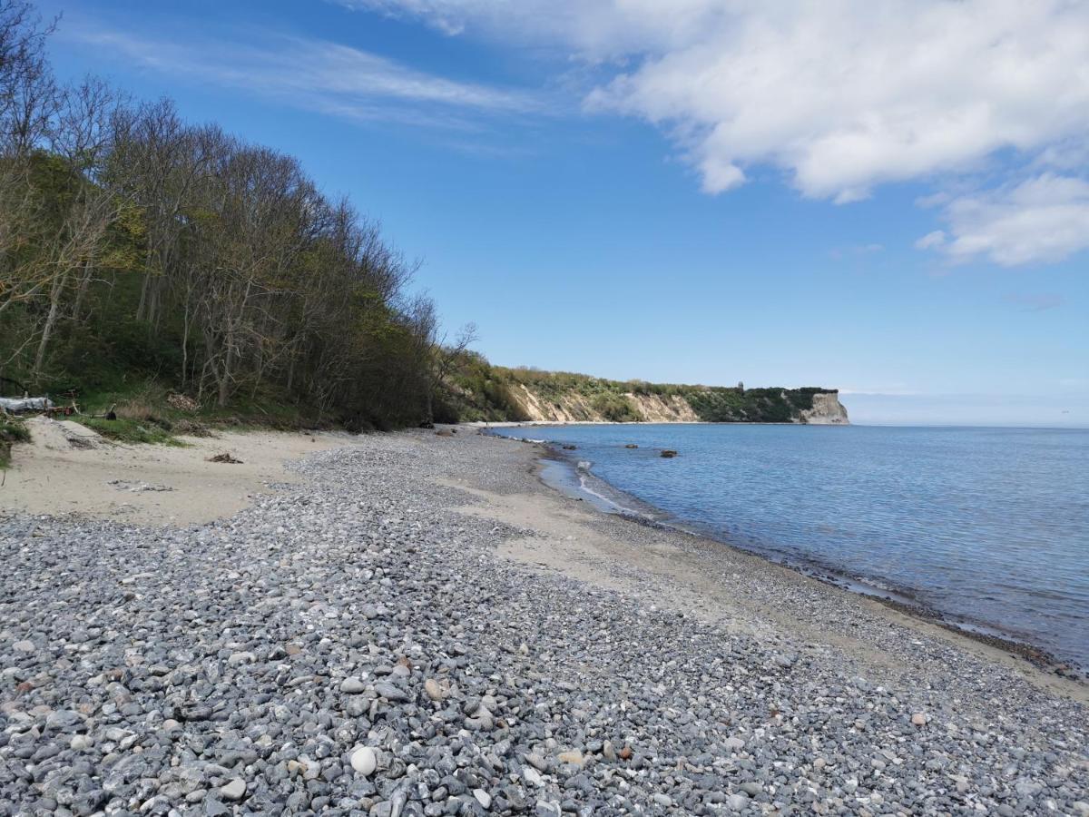 Pension Am Strand Juliusruh Exteriör bild